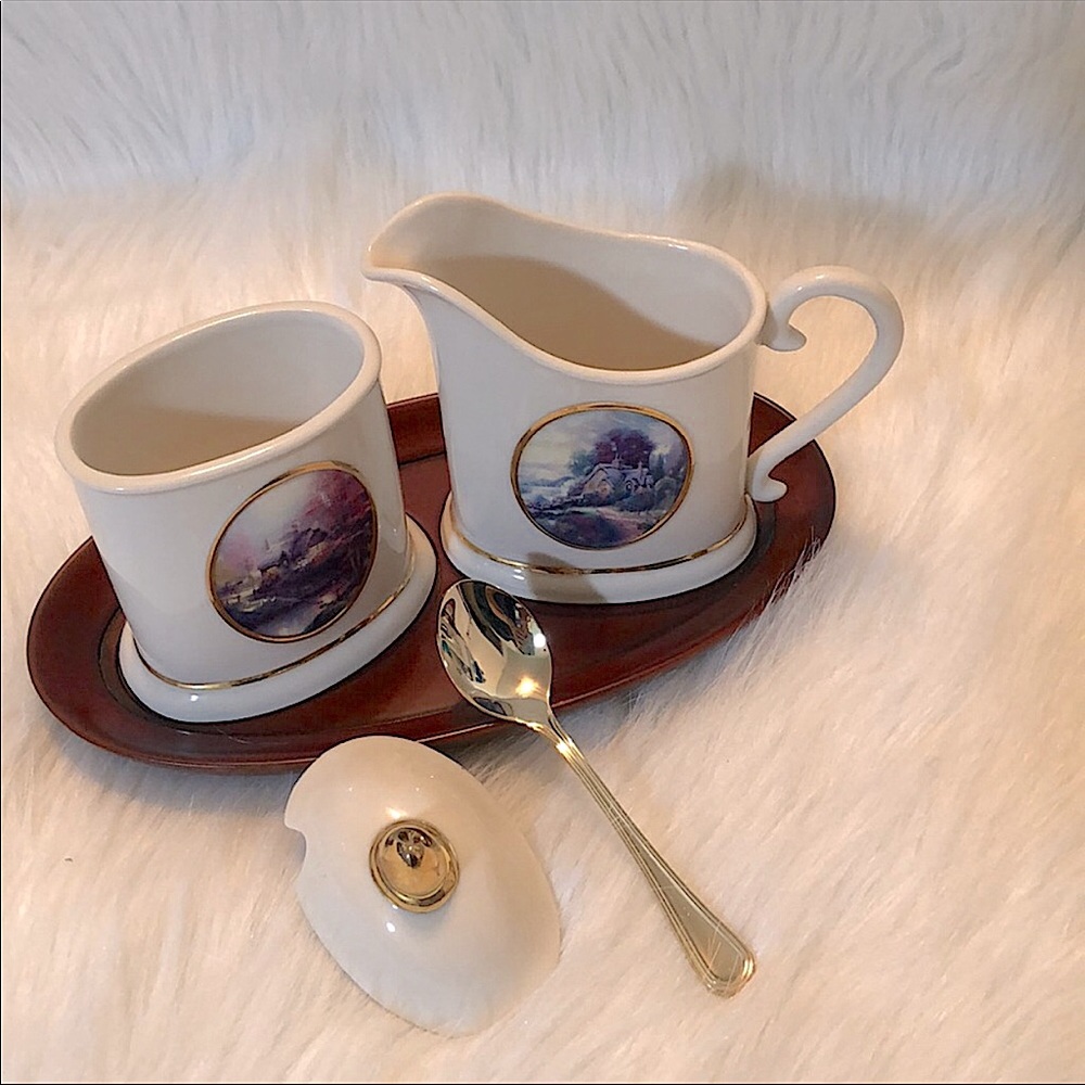 Thomas Kinkade Collection made for Avon - Picture 3 of 9